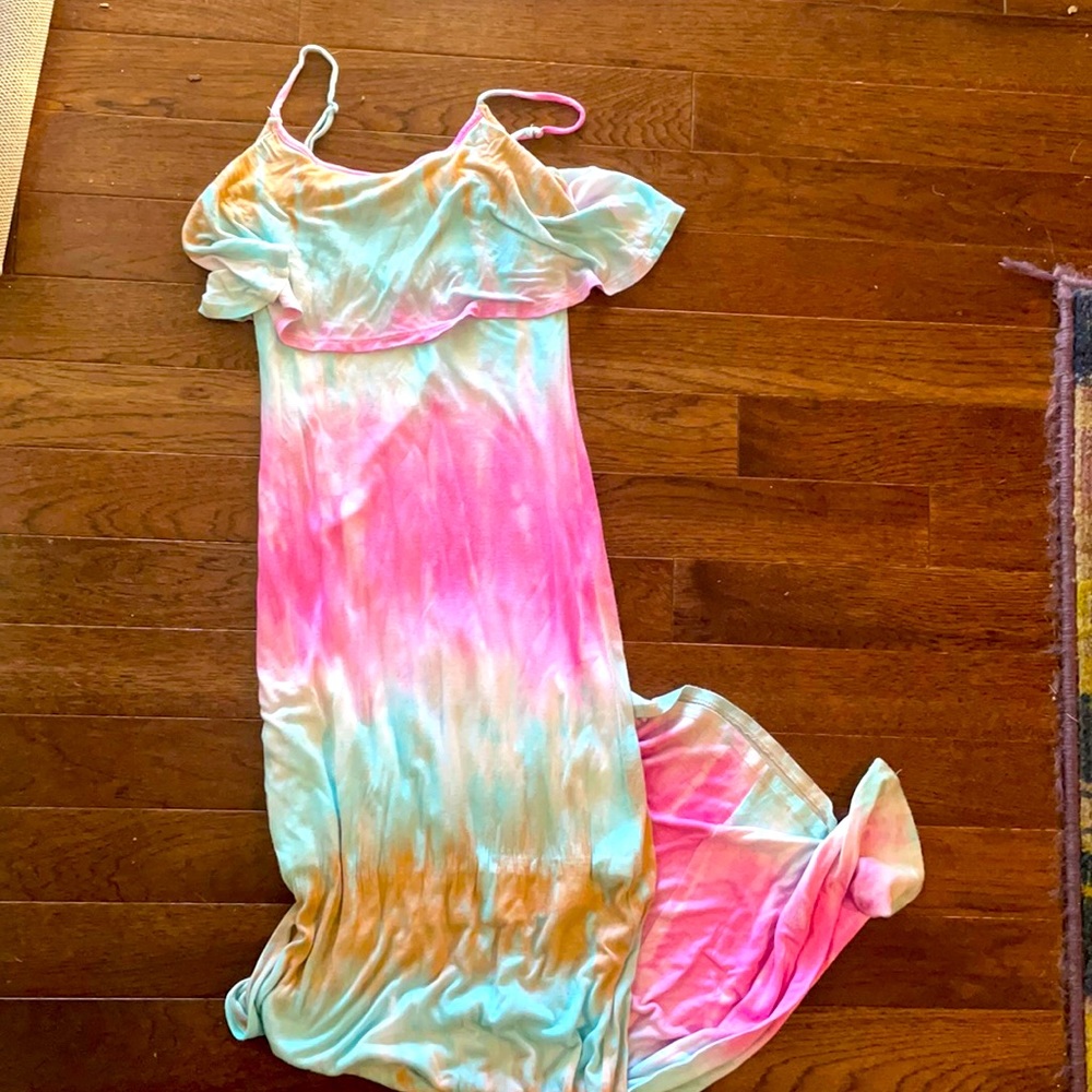 Lulu’s tie die maxi dress